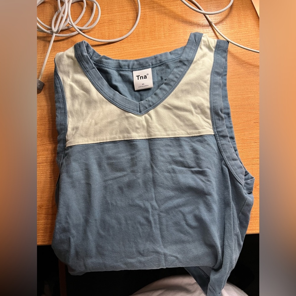 Aritzia TNA Tank Top